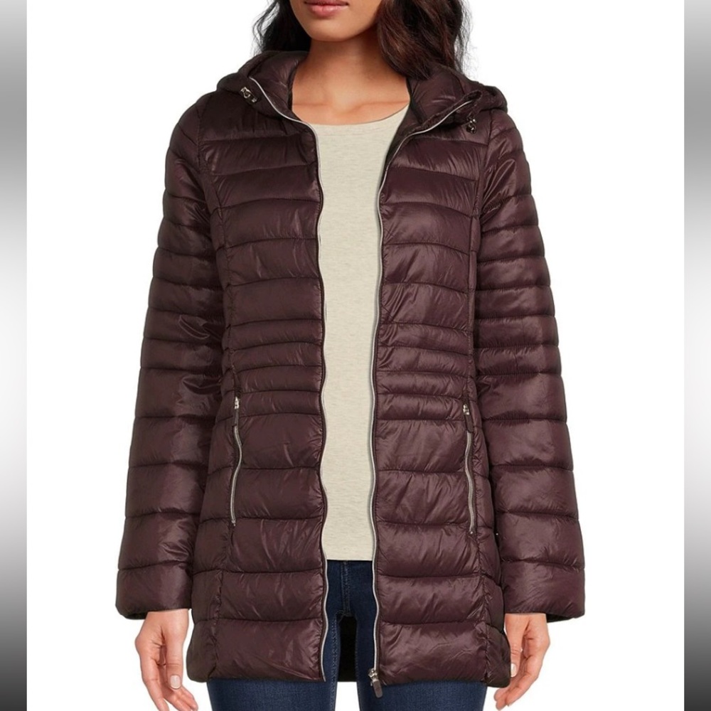 Point Zero
Packable Ultra Light Eco Down Insulated Water Resistant Puffer Jacket